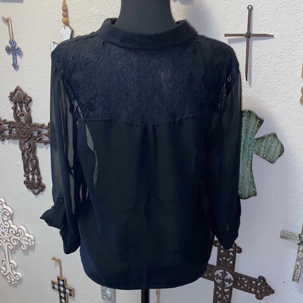 LEI sheer and lace black top size XL - Picture 3 of 8